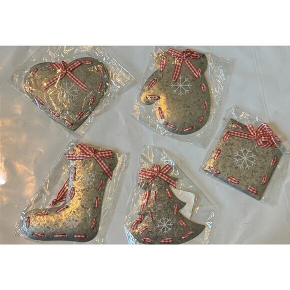 Michaels Winter Folklore Ornaments Set of 5 Metal Heart Mitten Stocking Xmas - Picture 1 of 8